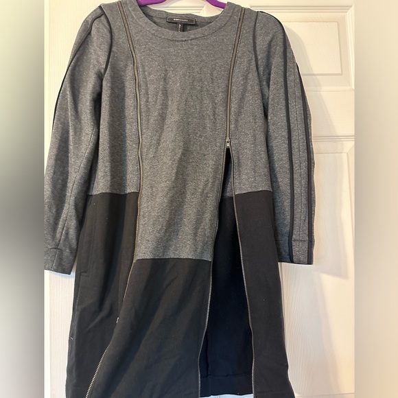 🖤BCBG Sweater Dress w/zipper detail - Picture 3 of 5